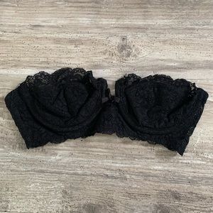 *SOLD!* Valmont Black Lace Strapless Bra